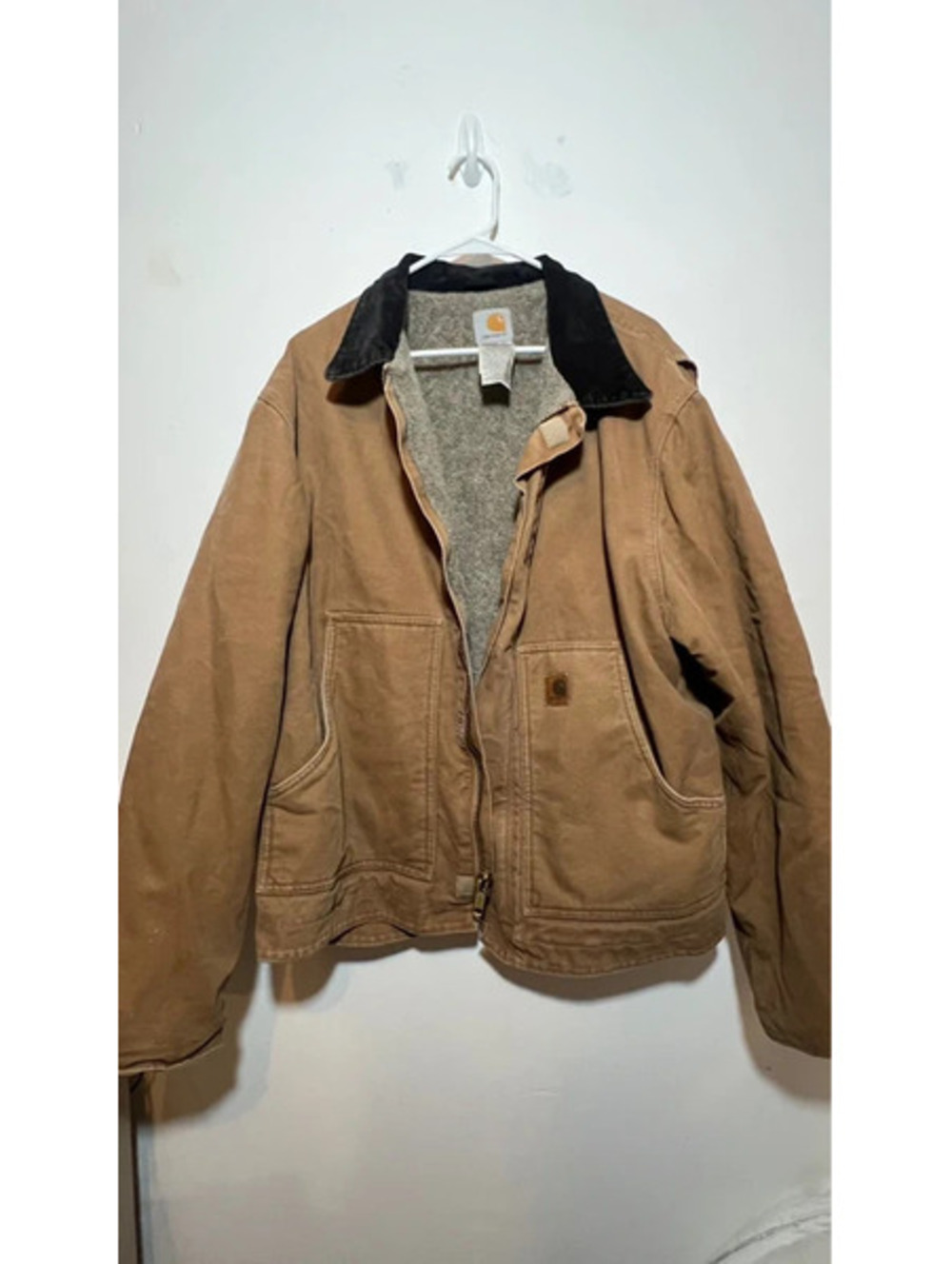 xl carhartt jacket